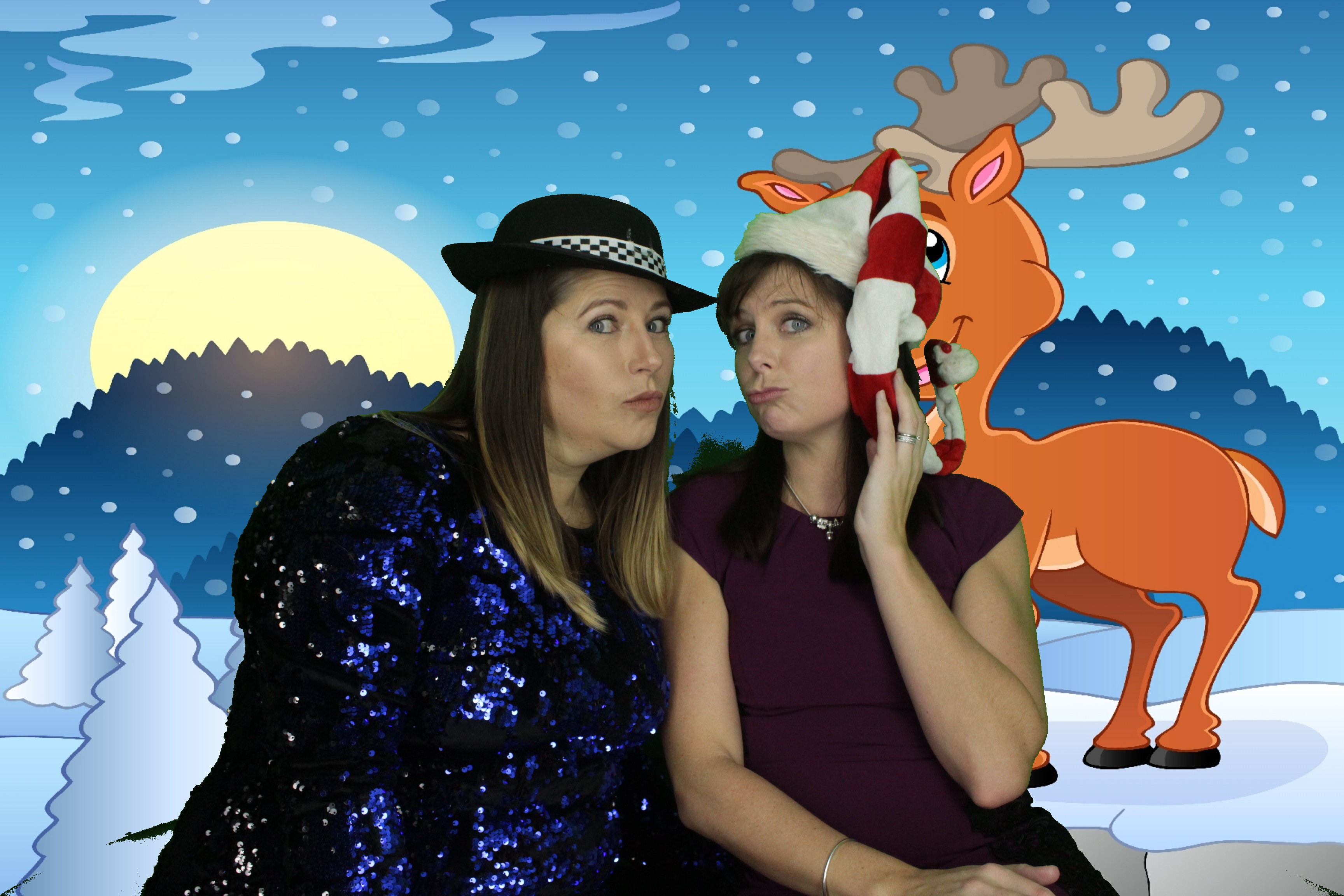 One Line Christmas Party | View more photos from the event at gallery.myphotoboothexperience.co.uk/u/MyPhotoBoothExperienceLtd/One-Line-Christmas-Party